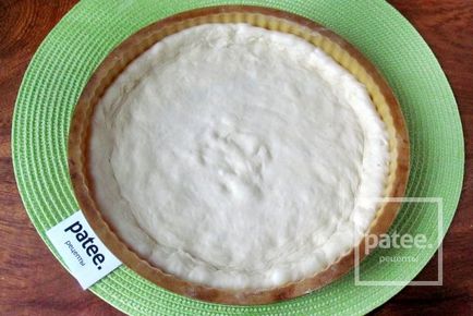 Pizza csirke és ananász - recept fotókkal - patee