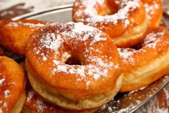 Donuts cu cremă - rețete pas cu pas doar pentru tine!
