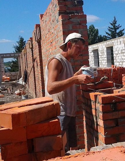 Lépésről lépésre telepítése laminált padló beton, fa, OSB