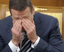 Kormányt, hogy elvegye két változatban a lemondását Anatolij Serdyukov, hírek (lemondását) Kormányt, hogy elvegye két változatban a lemondását Anatolij Serdyukov, hírek