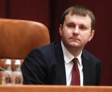 Guvernul să ia două versiuni ale demisiei Anatoly Serdyukov, știri