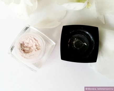 Прозора пудра під очі studio high definition undereye setting powder від e