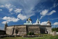 Псковський кром - феномен псковського кремля, стіни і башти, як дістатися