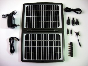 Сонячна батарея для зарядки ноутбука і планшета