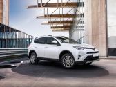 Összehasonlítás Mitsubishi Outlander és Kia Sorento