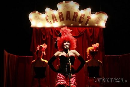 Cabaret stílus rejtély, a játékosság és a nőiesség