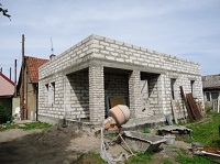 Construirea unei case cu propriile mâini - instrucțiuni, clase de master, sfaturi de specialitate