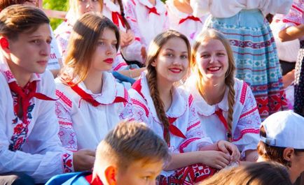 Nunta si obiceiurile de familie ale bielorusilor, centrul leului Gumilev