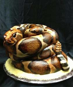 Торт у вигляді змії торт змія