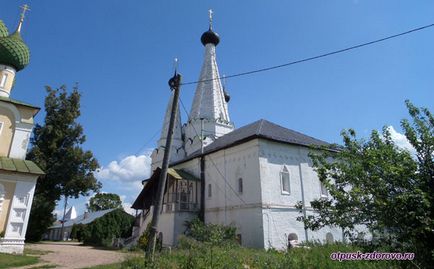 Uglich Alekseyevsky mănăstire și icoana miraculos