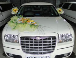Dekoráció esküvői autó - a gondolat, hogy hozza a betevő