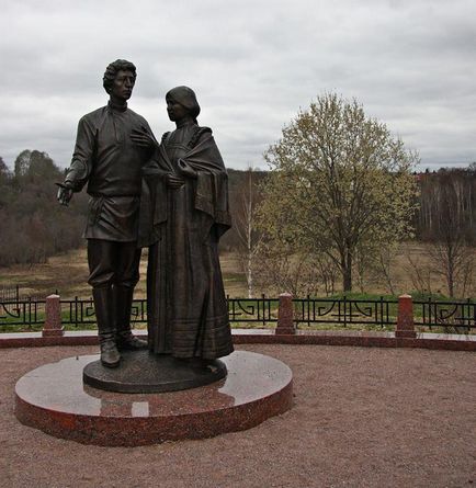 Садиба блоку Шахматова адреса, відгуки, фото