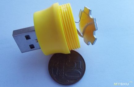 Usb lumina pentru un pătuț