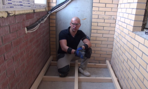 Încălzirea podelei de beton cu instrucțiuni video pentru mâini!