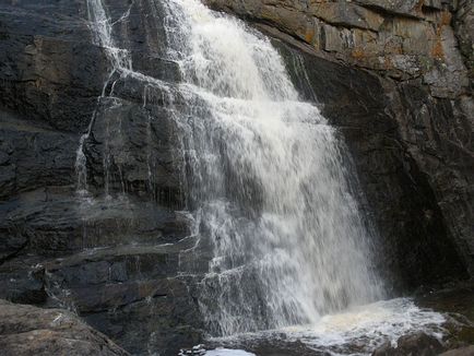 Waterfall gadelsha (tuyalyas), a honlapjára az utazás és turizmus