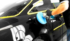 Відновлювальне полірування кузова автомобіля своїми руками (ціна відео урок)