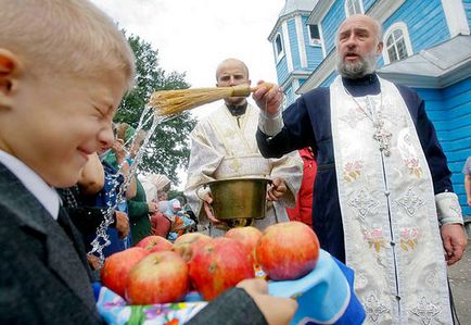 Apple a salvat în 2017 ce zi, istoria și obiceiurile de vacanță, știri ale regiunilor din Rusia