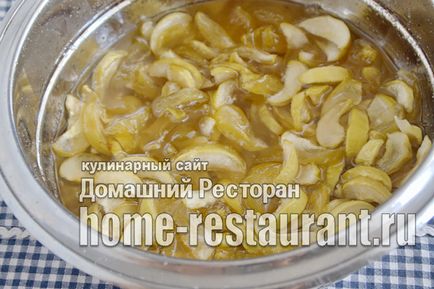 Яблучне варення часточками «бурштинове» - домашній ресторан