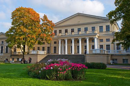 Grădina Yusupov în adresa St. Petersburg, programul de lucru