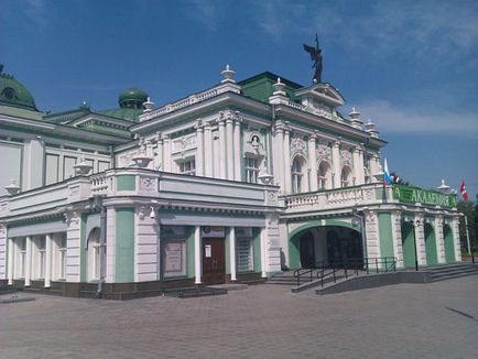 Academic Drama Theatre, Omsk, Rusia descriere, fotografie, unde este pe hartă, cum se ajunge