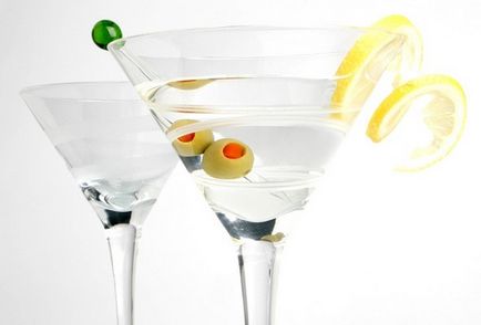 Ce distinge vermutul de martini