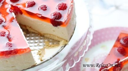 Cheesecake cu jeleu