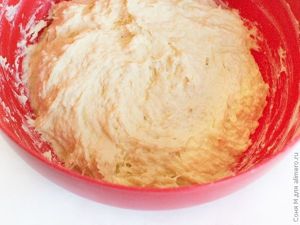 Finom sütemény sűrített tejjel (főtt) Gourmet pite karamellizált tej