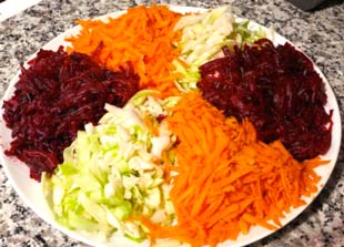 Salatele dietetice din legume sunt simple și gustoase