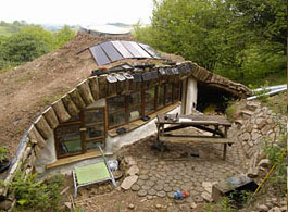 Hobbit House este întruchiparea unui vis - toate distracția!