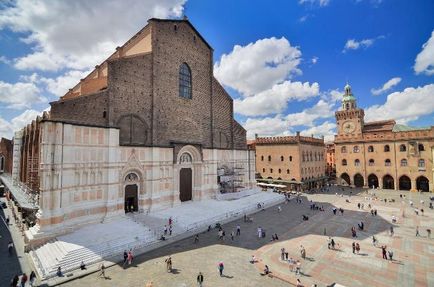 Obiective turistice din Bologna - ghid pentru Bologna, Italia