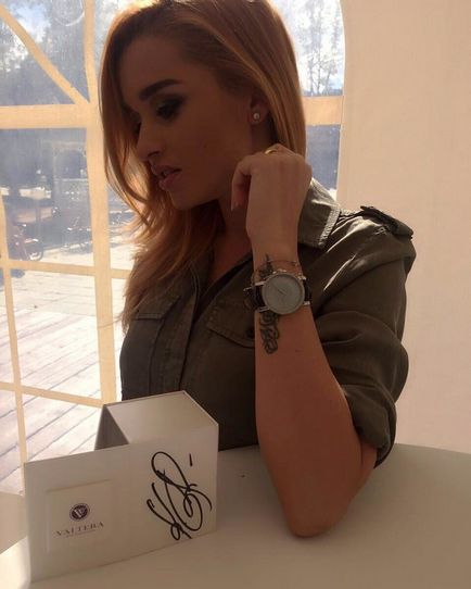 Ha a stylist volt Ksenia Borodina mit kell tanulni a csillagok hosszúkás ing mangó (Xenia) Ha a stylist volt Ksenia Borodina mit kell tanulni a csillagok hosszúkás ing mangó