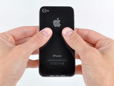 Якщо розбилася задня кришка в iphone 4