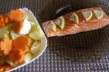 Філе лосося з овочами в пароварці, мої улюблені рецепти