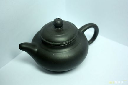 Глиняний чайник для заварювання
