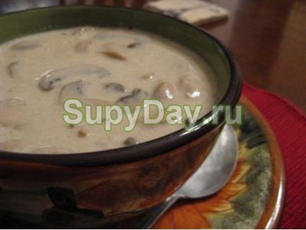 Грибний суп з вершками - для любителів чогось смачненького рецепт з фото і відео