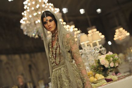 Індійський стиль в сучасній модному одязі