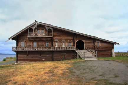 Istoricul casei de la temelia din istorie