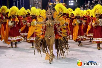 Istoria costumului de carnaval al culturilor multiculturale