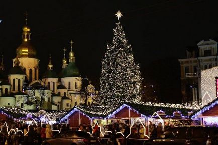 Așa cum a sărbătorit Anul Nou și Crăciunul în Ucraina