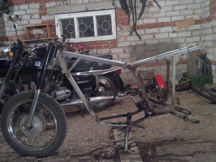 Hogyan készítsünk egy szán a kerekek (kerék) Mi a különbség a kerekek a szán