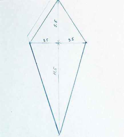 Cum se face un diamant volumetric din hârtie