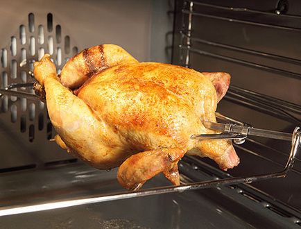 Hogyan kell sütni a csirke, amíg aranybarna