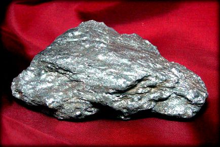 Камінь гематит властивості магічні, лікувальні, блог резеди зеебергер