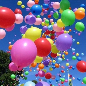 De ce, pe o carte de vis, baloanele în zbor de diferite culori și dimensiuni sunt văzute, învățăm cele mai exacte