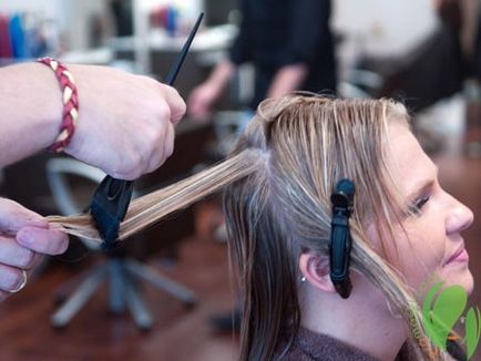 Кератиновое відновлення волосся лікування в салоні або будинку