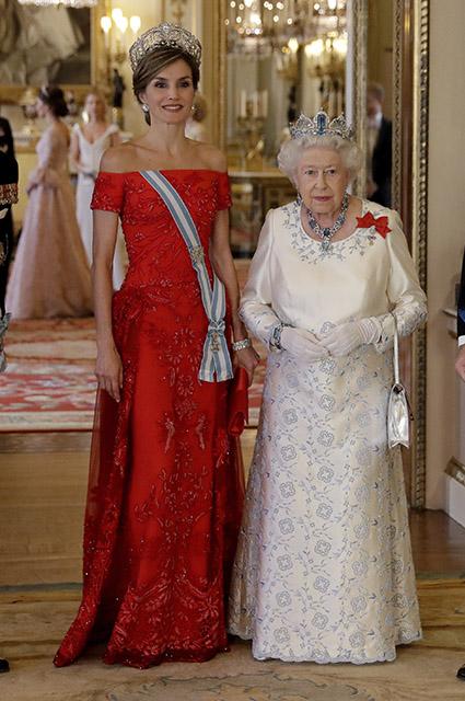 Kate Middleton a purtat titlul ei preferat de Diana la o recepție de la Palatul Buckingham - arată afacerea