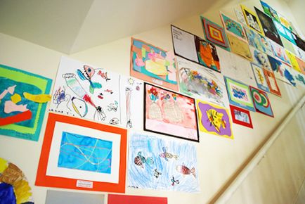 Kokokokids displaying kids art and storage ideas