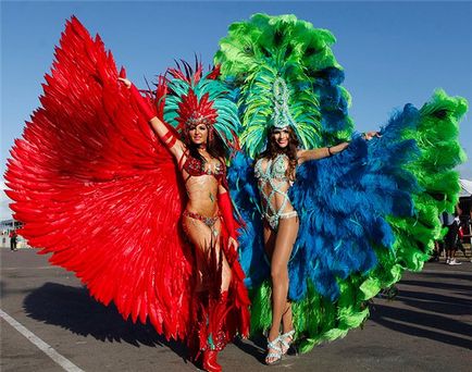 Costum pentru carnavalul brazilian - miracol brazilian - carnaval în Rio