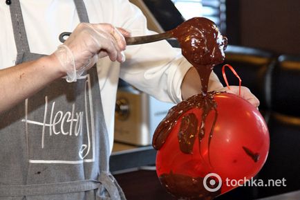 Arte culinare ektora chimenez-bravo clasă de masterat la locul de muncă cu ciocolată