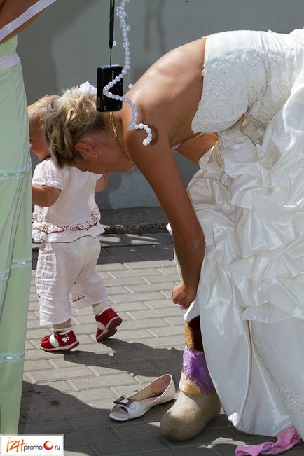 Marathon of Brides 2012 în Izhevsk Fugiți în cizme - Ижфото, Ижфото